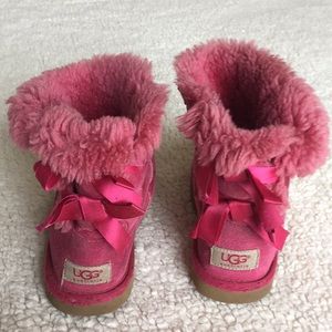 UGG Pink Bailey Bow Girls Boots Size 1